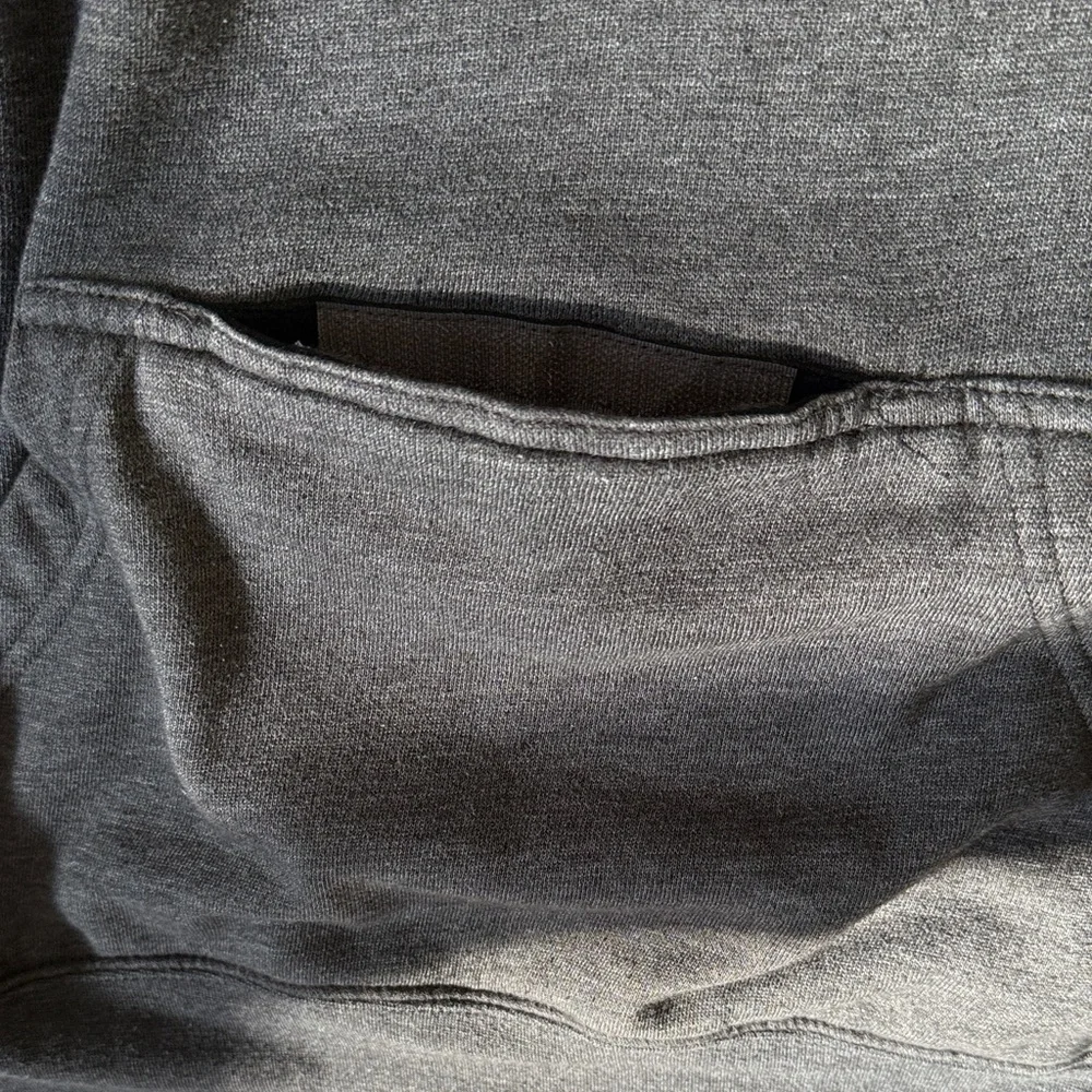 Dockside Torch Lake Michigan Charcoal Hoodie, Men’s Large. Like-new condition. - Picture 4 of 4